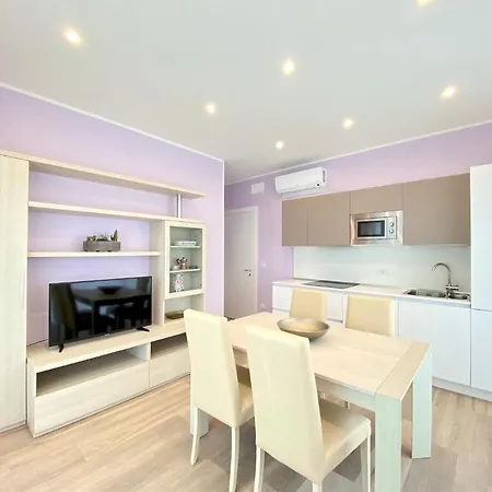 Appartamenti Palladio Carraro Immobiliare - Family Apartments Lido di Jesolo Exterior foto